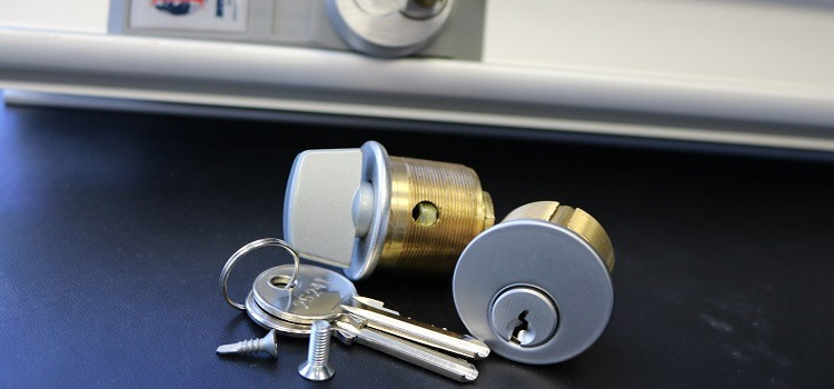 Commercial Lock Installation Fortuna